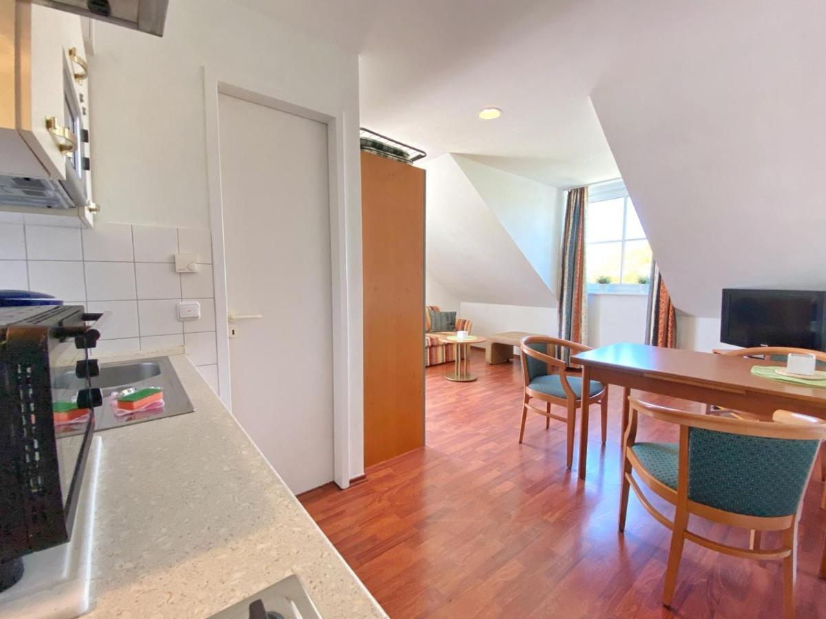 Hafenresidenz - Ferienwohnung 19 - Kapitaen Wiek auf Rügen Exteriör bild